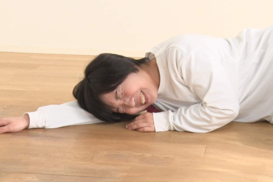 イタイ…