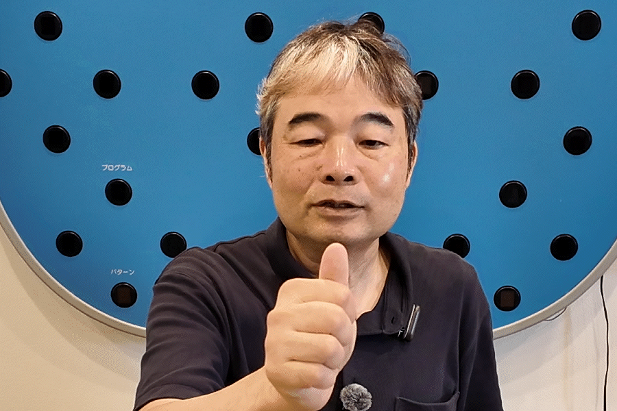 3-3.まずは顎を水平に保ったまま、首を真横にゆっくり10回ほど動かします。