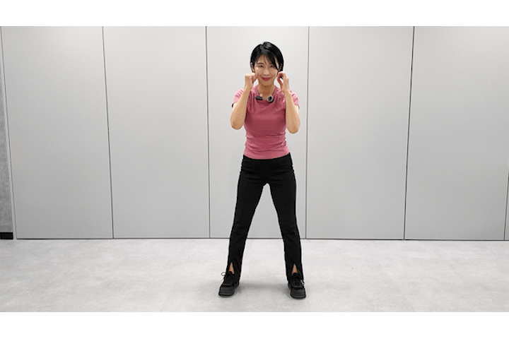 格闘技エクササイズ（膝蹴り）