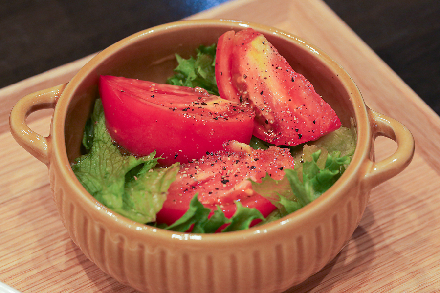 副菜｜トマトとレタスのサラダ