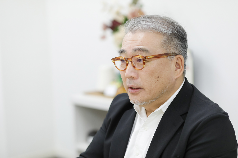 そうではなく、休むことは週明けからまた元気に活動するための充電作業だと考えてみてほしいのです。