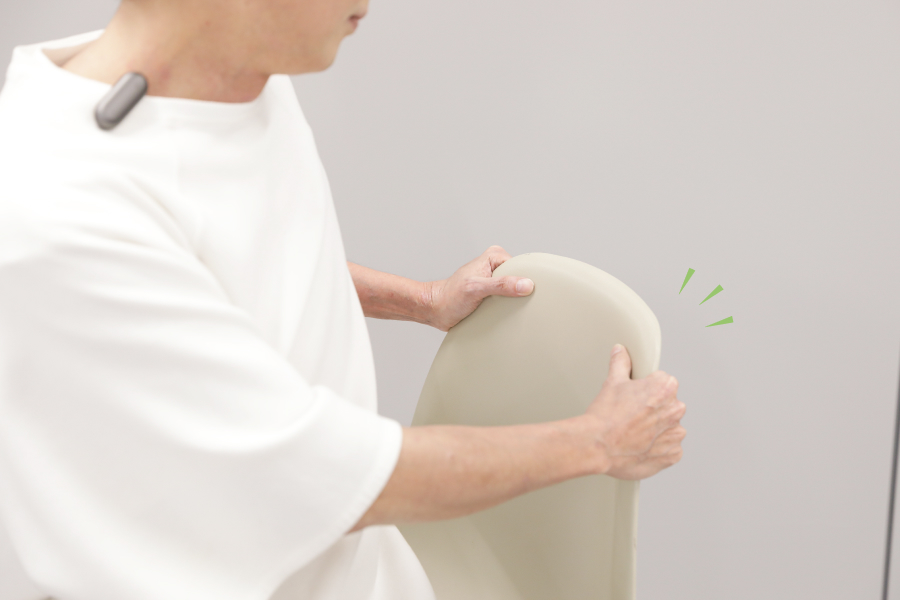 衰えチェック4：体をひねる動作