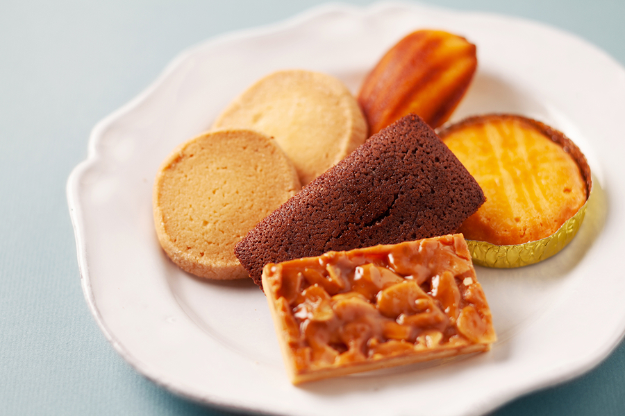 Q. スイーツなど甘いものは食べてもいいですか？