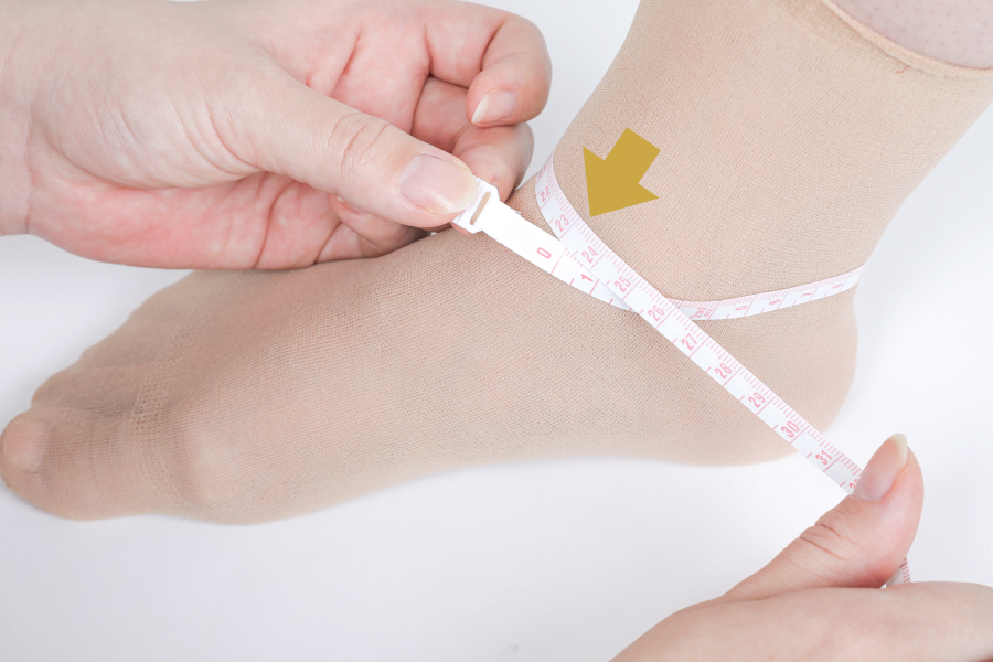 くるぶし周りの測り方