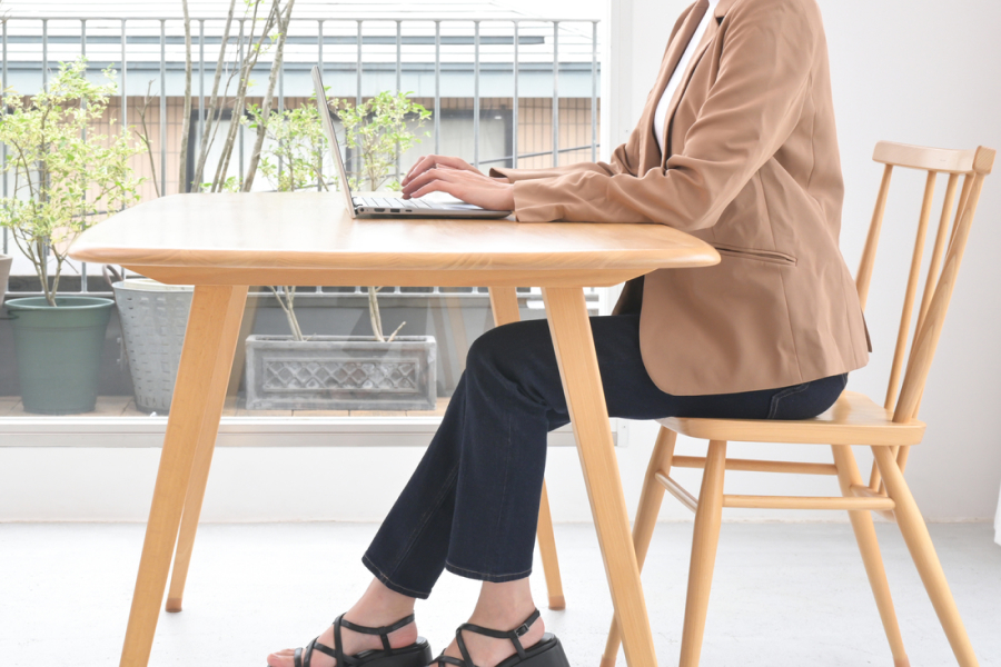 座っている時間が長い