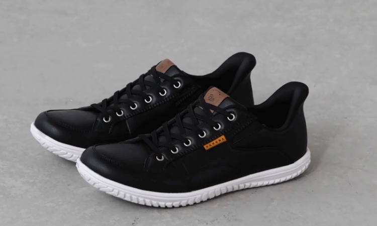 特許取得の着脱サポートヒールでスポッと履ける