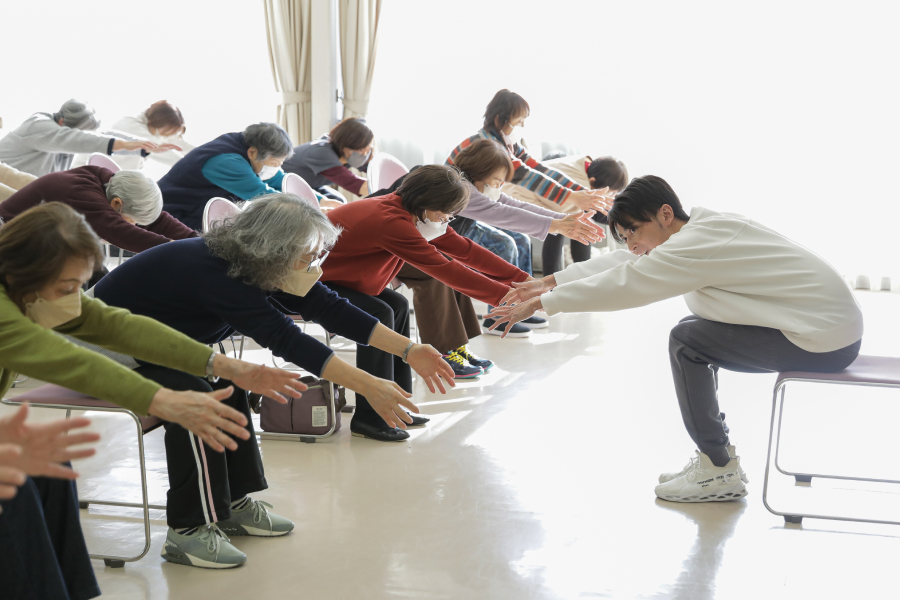 久野秀隆さんの体操教室