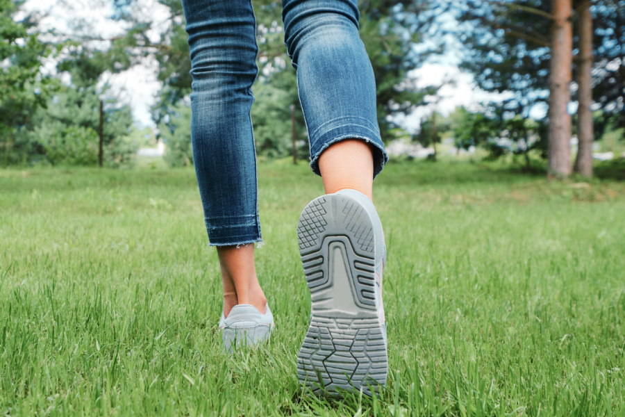 歩く動作に必要な推進力