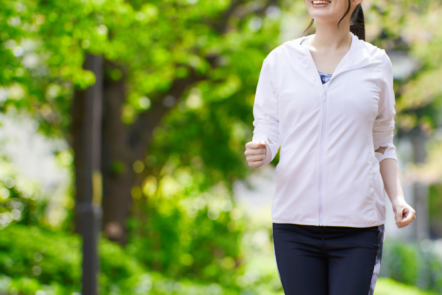 週末の朝だけの無理しない散歩が気持ちいい