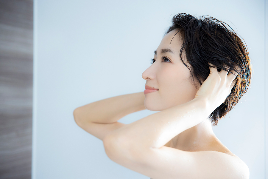 2.頭皮マッサージ＋頭皮用美容液