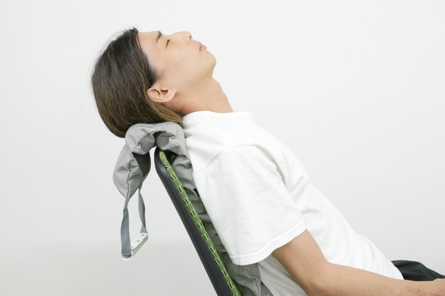 背中：仕事の合間に1分でほぐす（越濱）
