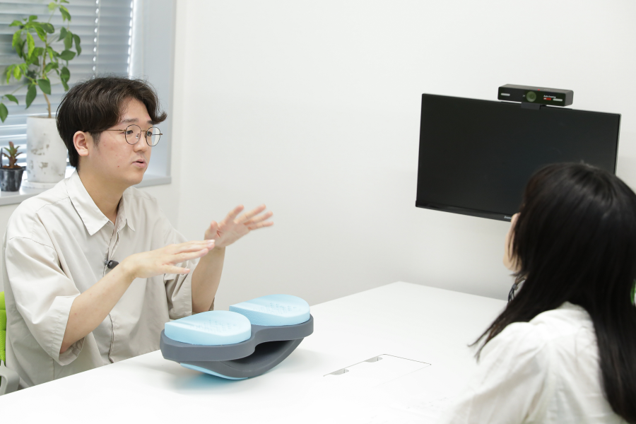 一番のこだわりは「ながら運動」ができる足置き場
