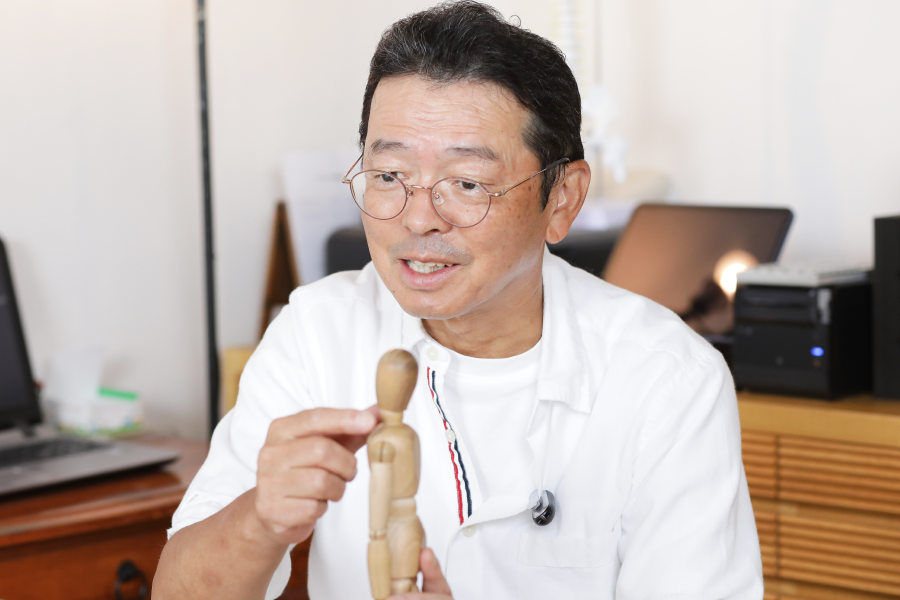 枕が高いとあごが下がって息苦しくなる